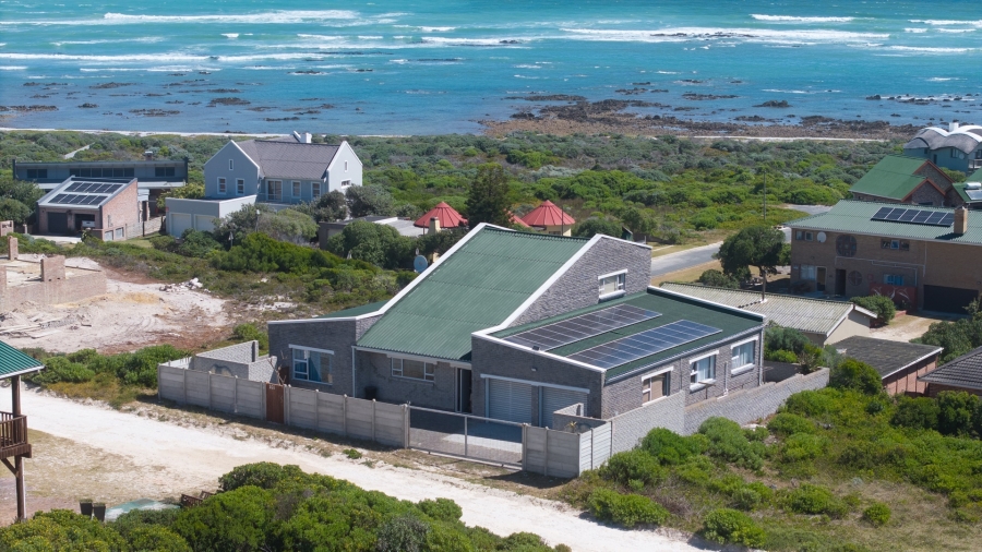 5 Bedroom Property for Sale in Suiderstrand Western Cape